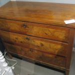 496 1884 CHEST OF DRAWERS